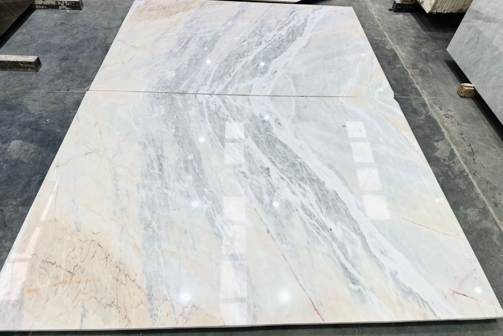 michelangelo marble - avyaan stones